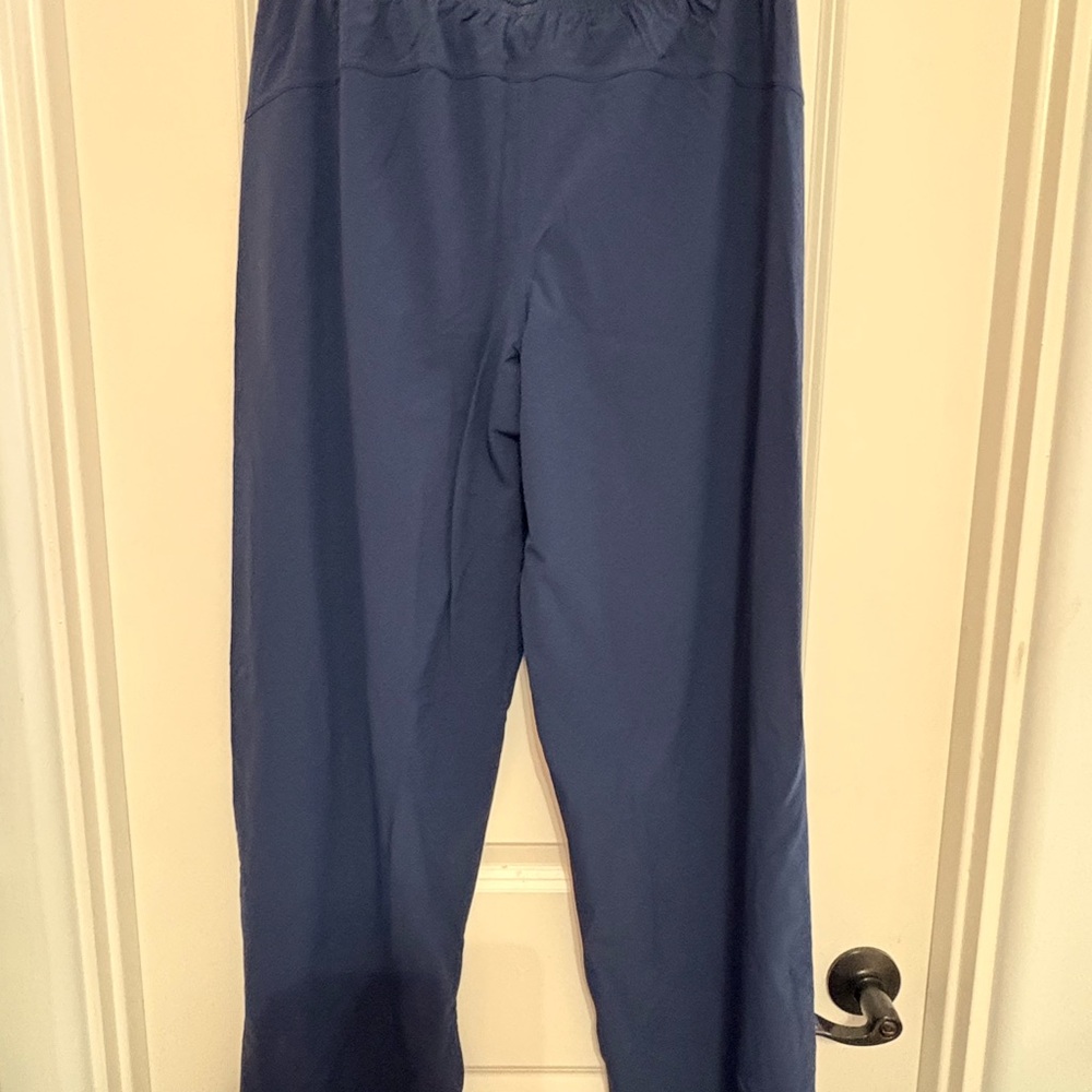 NWT Lululemon Women's Court Rival Wide-Leg Track Pant in Club Blue/White - Picture 6 of 12